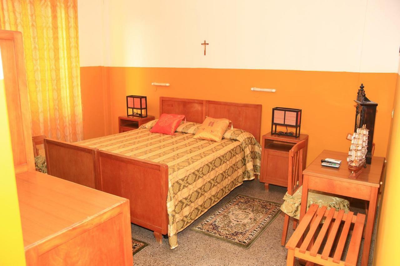 Hotel San Vincenzo سوفيراتو مارينا المظهر الخارجي الصورة